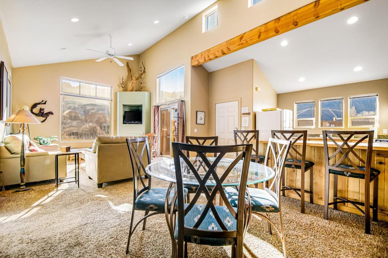 Rim Village D4 Apartment *